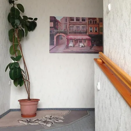 Kastelykert Apartmán Gyula