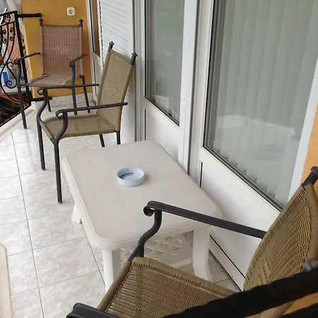 Kastelykert Apartmán Gyula