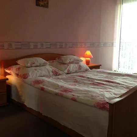 Kastelykert Apartmán *